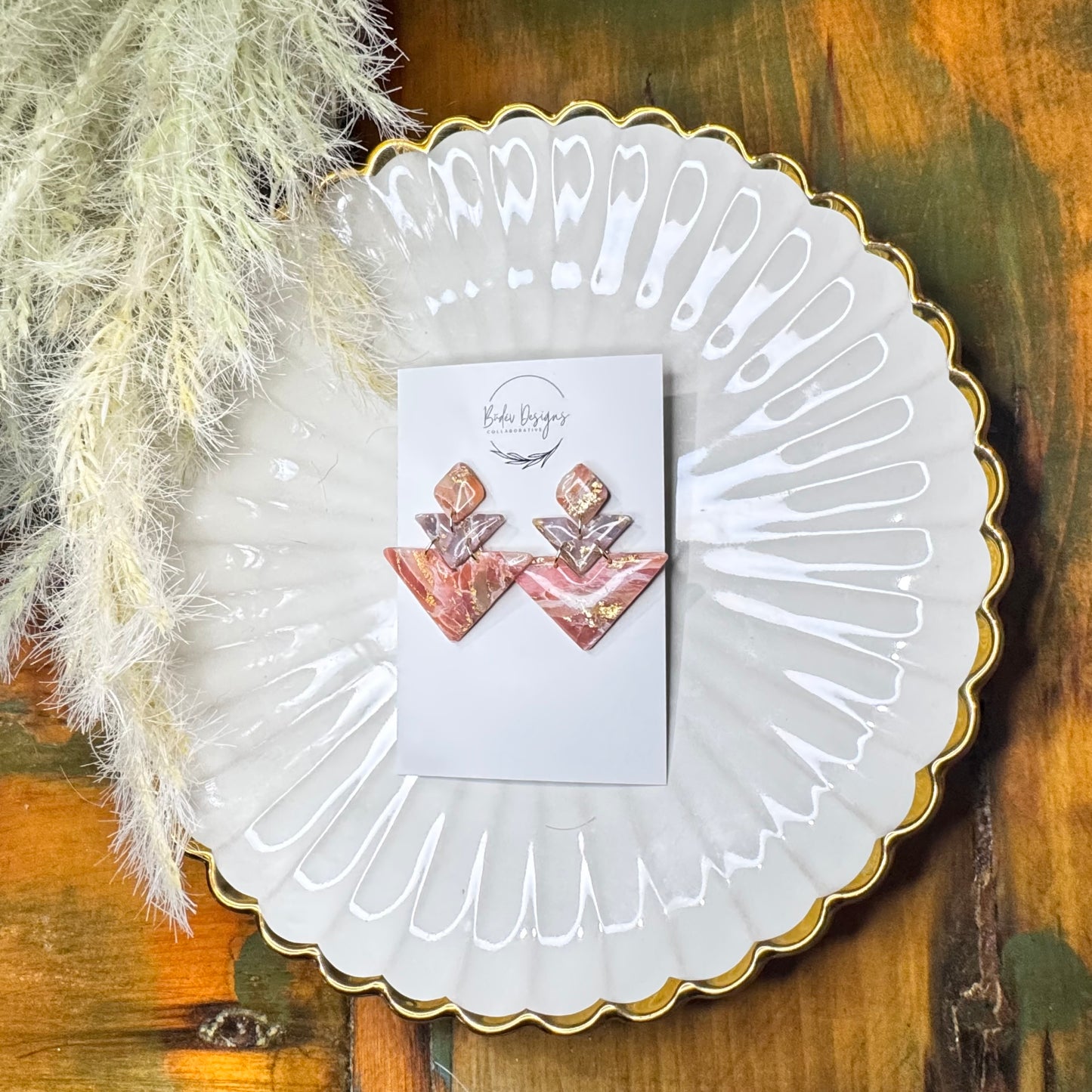 Rosemary Modern Arrows