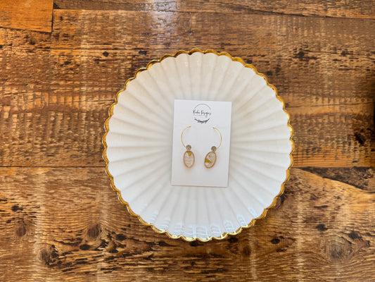 Charlotte Gold Oval Hoops