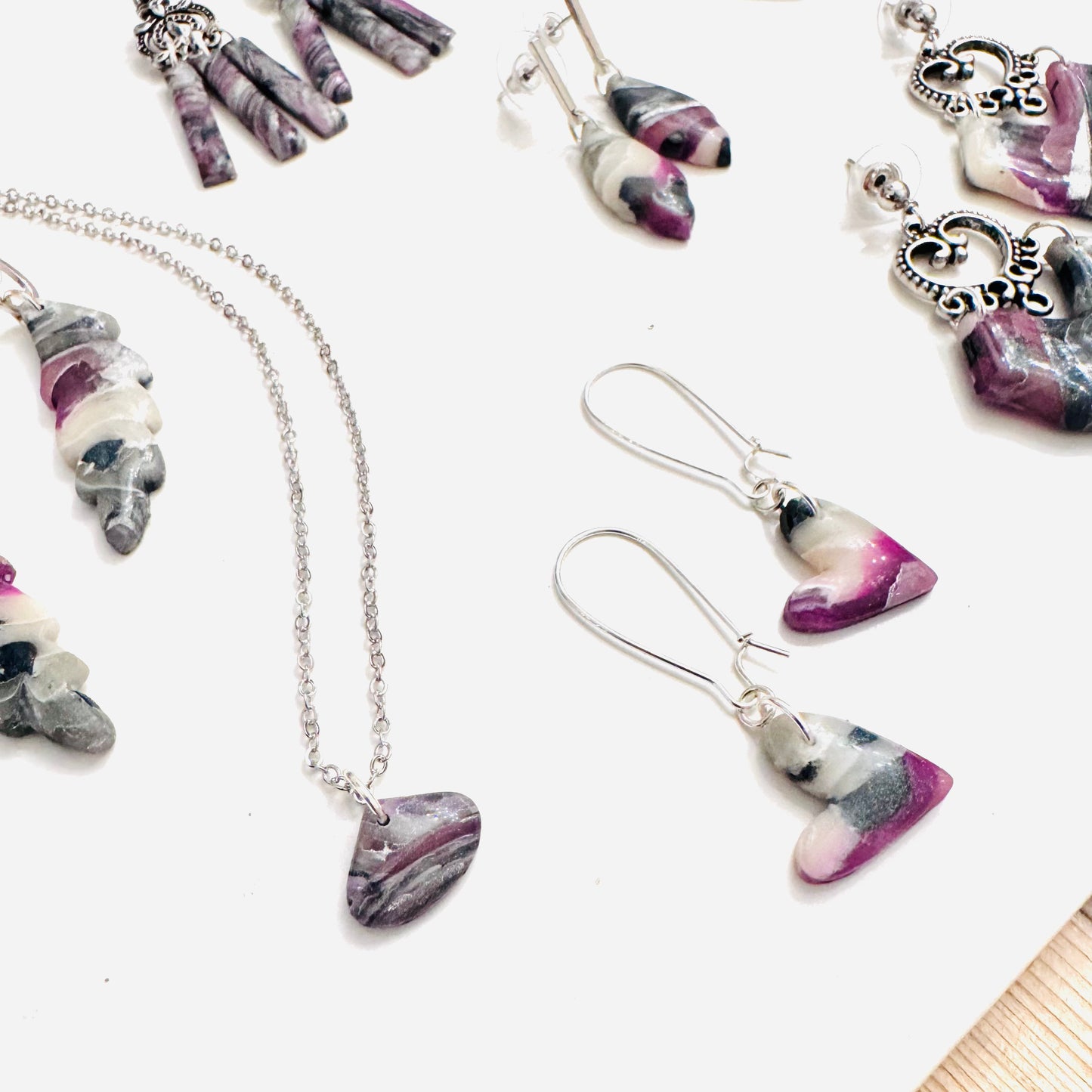 Grace Dainty Heart Hoops