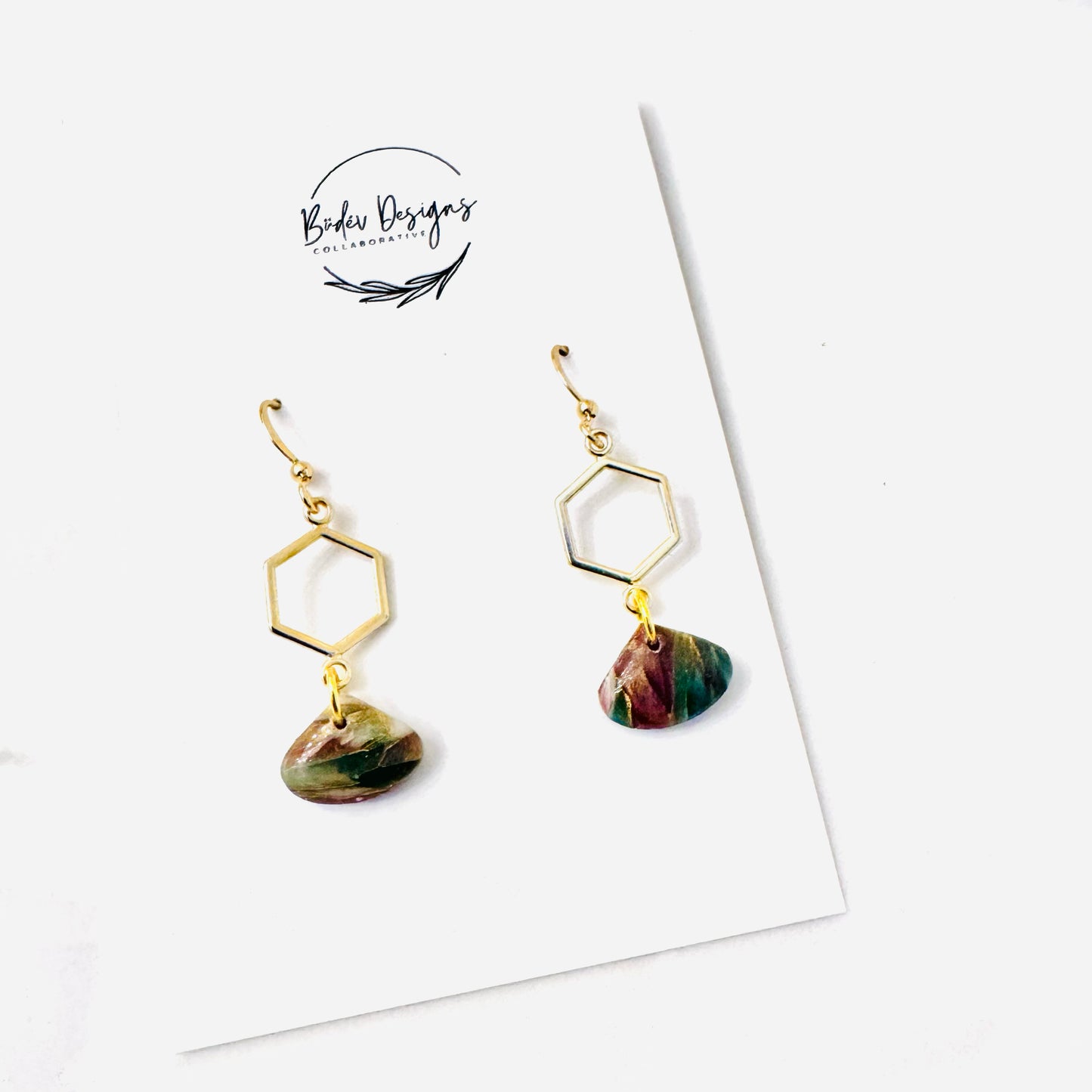 Gretchen Dainty Dangle