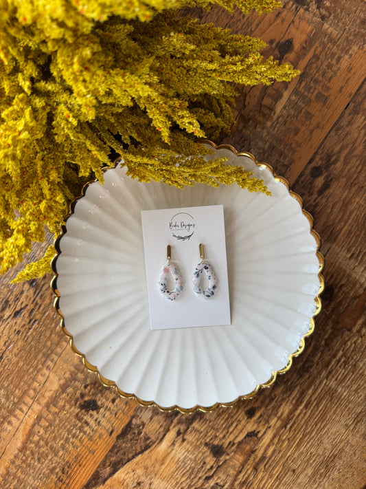 MayBelle Scalloped Teardrop